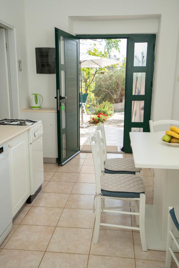 Kuca Za Odmor Denona Apartment Borovici Luaran gambar